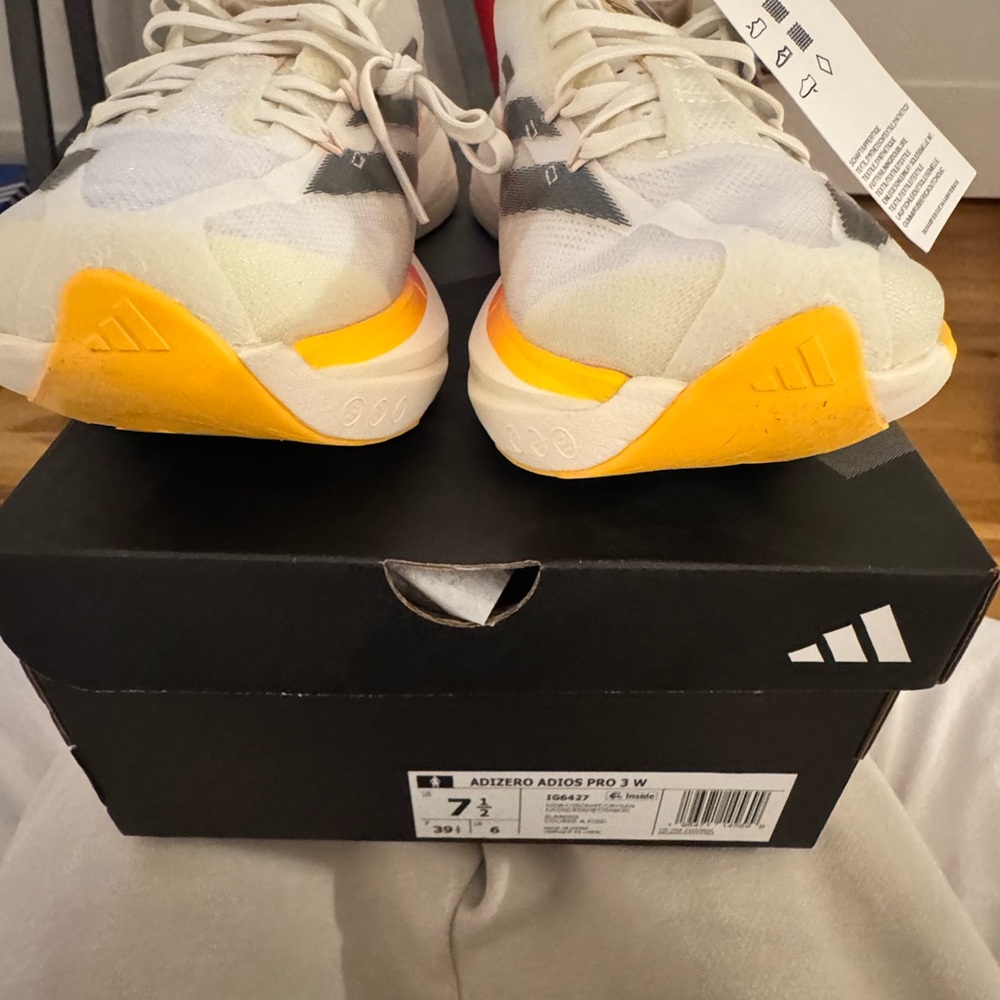 Adidas Adizero Pro 3 women’s Shoes in White and Yellow